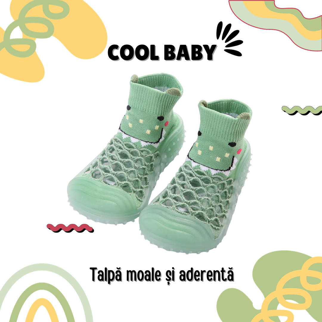 👣 Papucei cu talpa anti-alunecare