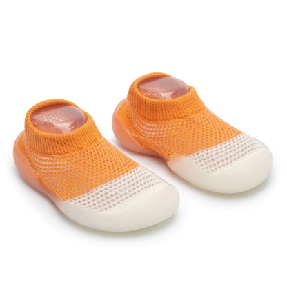 👣 Papucei cu talpa anti-alunecare